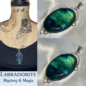 Magic Glowing Emerald Labradorite Handmade Pendant